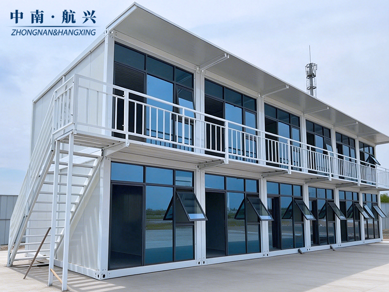 南浔6上6下拼装箱带玻璃幕墙